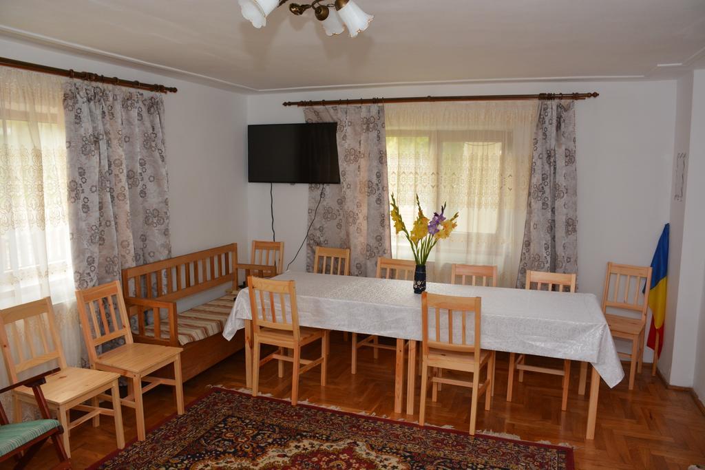 Pensiunea Margareta Sita Buzăului Exterior foto
